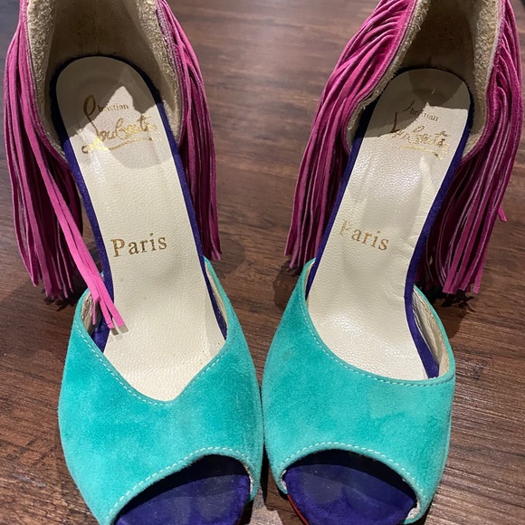 Louboutin - Picture 3 of 4